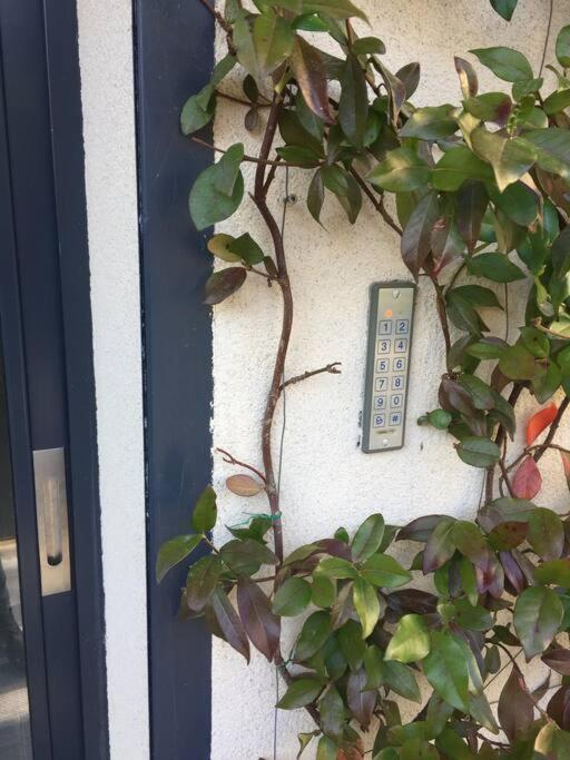 La Favorite - Centre De Cassis - Climatisation Apartment Exterior photo