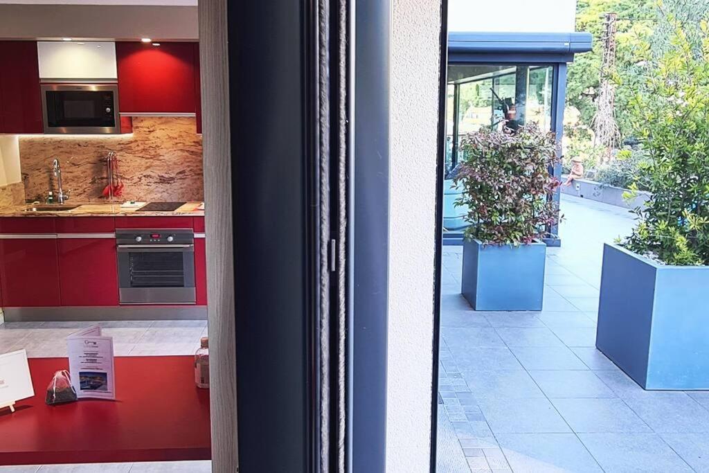 La Favorite - Centre De Cassis - Climatisation Apartment Exterior photo